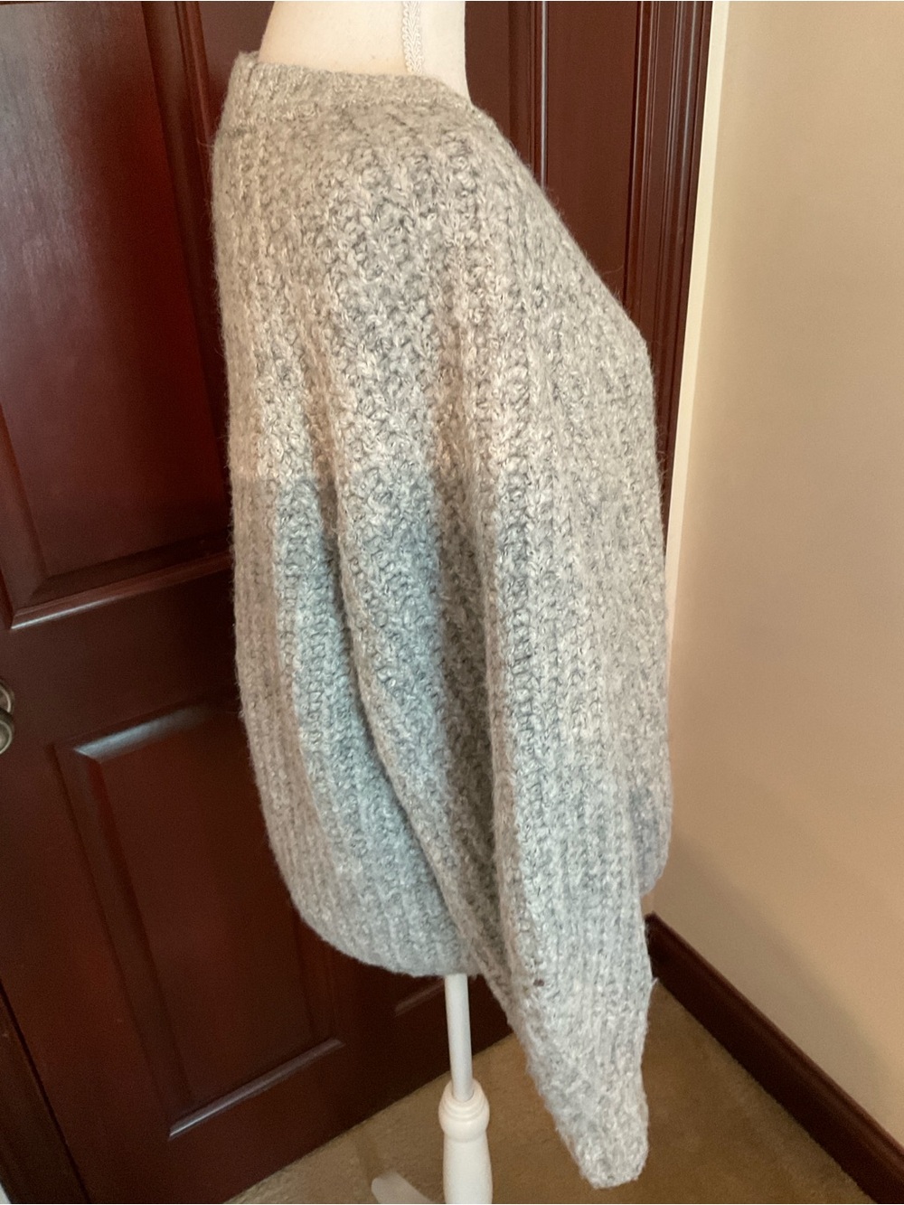 Lucky Brand Grey Sweater. Sz. Large - Picture 4 of 5